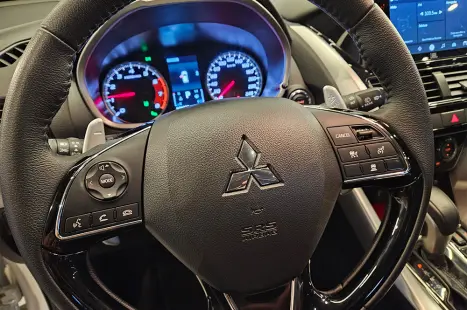 MITSUBISHI Eclipse Cross 1.5 16V 4P MIVEC HPE-S AWD TURBO AUTOM�TICO CVT, Foto 14