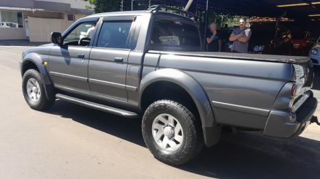 MITSUBISHI L 200 Outdoor 2.5 GLS 4X4 CABINE DUPLA TURBO DIESEL INTERCOOLER, Foto 3