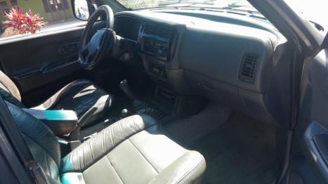 MITSUBISHI L 200 Outdoor 2.5 GLS 4X4 CABINE DUPLA TURBO DIESEL INTERCOOLER, Foto 5