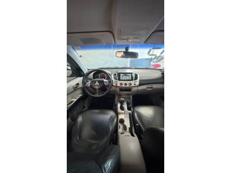 MITSUBISHI L 200 Triton 3.5 V6 HPE 4X4 FLEX CABINE DUPLA AUTOM�TICO, Foto 11