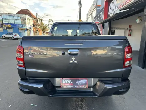 MITSUBISHI L 200 Triton 2.4 16V SPORT HPE 4X4 CABINE DUPLA TURBO DIESEL AUTOMTICO, Foto 6
