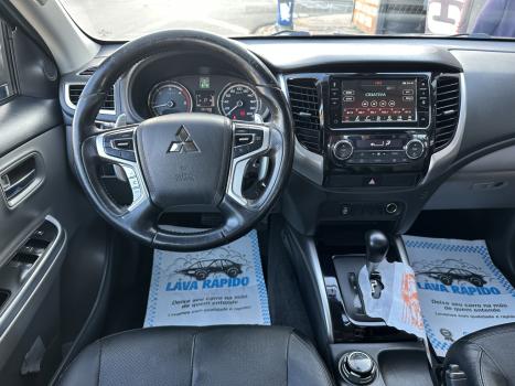 MITSUBISHI L 200 Triton 2.4 16V SPORT HPE 4X4 CABINE DUPLA TURBO DIESEL AUTOMTICO, Foto 14