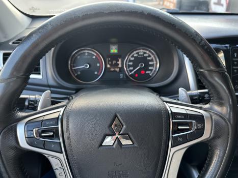 MITSUBISHI L 200 Triton 2.4 16V SPORT HPE 4X4 CABINE DUPLA TURBO DIESEL AUTOMTICO, Foto 18