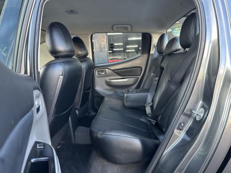MITSUBISHI L 200 Triton 2.4 16V SPORT HPE 4X4 CABINE DUPLA TURBO DIESEL AUTOMTICO, Foto 11