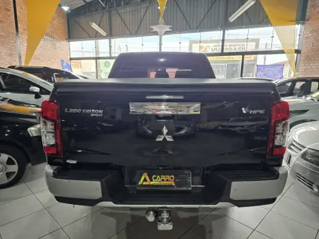 MITSUBISHI L 200 Triton 2.4 16V SPORT HPE-S 4X4 CABINE DUPLA TURBO DIESEL AUTOMTICO, Foto 15