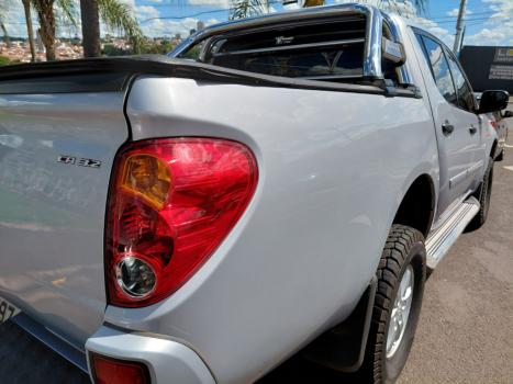 MITSUBISHI L 200 Triton 3.2 16V HPE 4X4 CABINE DUPLA TURBO DIESEL INTERCOOLER, Foto 6