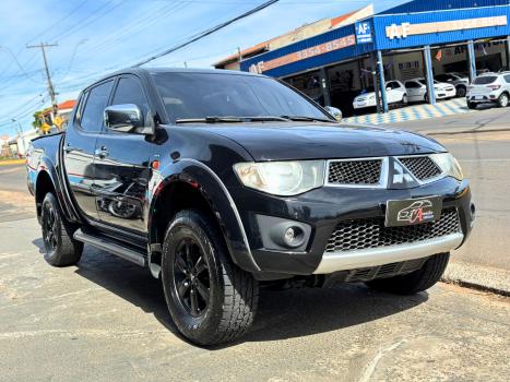 MITSUBISHI L 200 Triton 3.5 V6 HPE 4X4 FLEX CABINE DUPLA AUTOMTICO, Foto 3