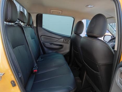 MITSUBISHI L 200 Triton 2.4 16V SPORT SAVANA 4X4 CABINE DUPLA TURBO DIESEL AUTOM�TICO, Foto 7