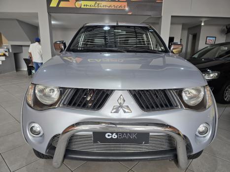 MITSUBISHI L 200 Triton 3.2 16V HPE 4X4 CABINE DUPLA TURBO DIESEL INTERCOOLER, Foto 2
