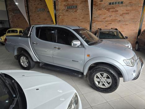 MITSUBISHI L 200 Triton 3.2 16V HPE 4X4 CABINE DUPLA TURBO DIESEL INTERCOOLER, Foto 4