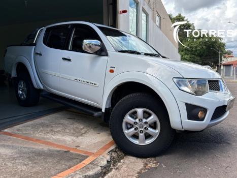 MITSUBISHI L 200 Triton , Foto 3