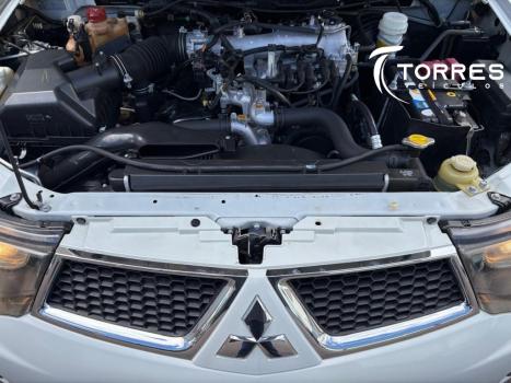 MITSUBISHI L 200 Triton , Foto 6