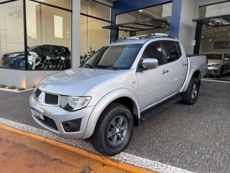 MITSUBISHI L 200 Triton , Foto 2