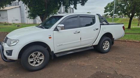 MITSUBISHI L 200 Triton 3.2 16V GL 4X4 CABINE DUPLA TURBO DIESEL INTERCOOLER, Foto 1