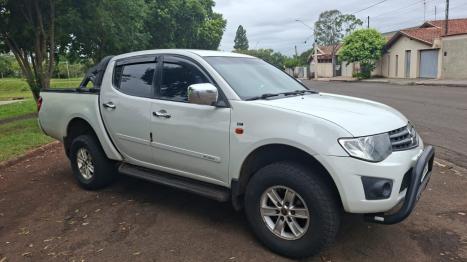 MITSUBISHI L 200 Triton 3.2 16V GL 4X4 CABINE DUPLA TURBO DIESEL INTERCOOLER, Foto 2