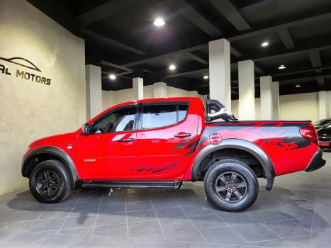 MITSUBISHI L 200 Triton 3.5 V6 HPE 4X4 FLEX CABINE DUPLA AUTOM�TICO, Foto 4