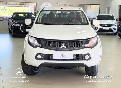 MITSUBISHI L 200 Triton 2.4 16V SPORT GLX 4X4 CABINE DUPLA TURBO DIESEL, Foto 2