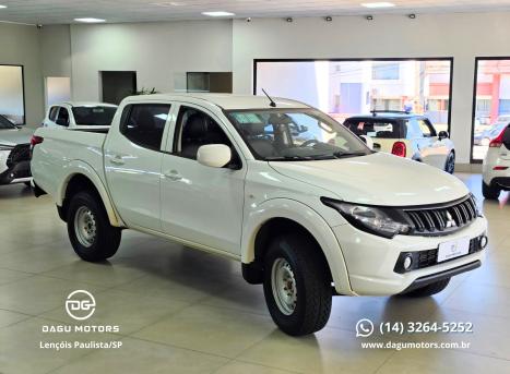 MITSUBISHI L 200 Triton 2.4 16V SPORT GLX 4X4 CABINE DUPLA TURBO DIESEL, Foto 3