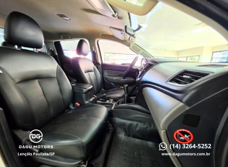 MITSUBISHI L 200 Triton 2.4 16V SPORT GLX 4X4 CABINE DUPLA TURBO DIESEL, Foto 7