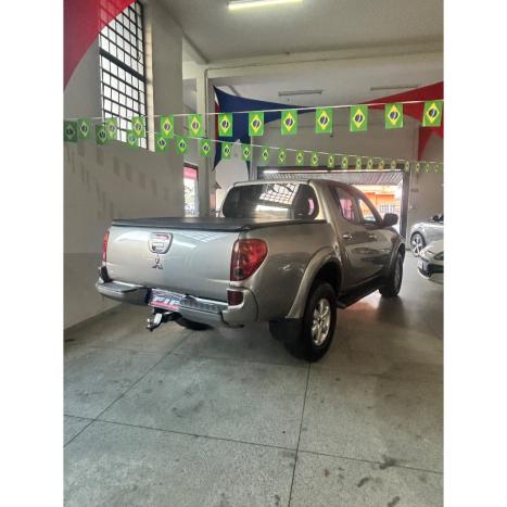 MITSUBISHI L 200 Triton 3.2 16V HPE 4X4 CABINE DUPLA TURBO DIESEL INTERCOOLER AUTOM�TICO, Foto 5