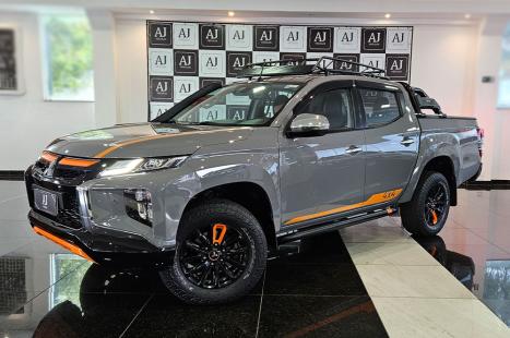 MITSUBISHI L 200 Triton 2.4 16V SPORT SAVANA SERTÕES 4X4 CABINE DUPLA TURBO DIESEL AUTOMÁTICO, Foto 1