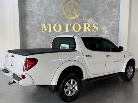 MITSUBISHI L 200 Triton 3.5 V6 HPE 4X4 FLEX CABINE DUPLA AUTOMÁTICO, Foto 5