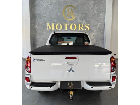 MITSUBISHI L 200 Triton 3.5 V6 HPE 4X4 FLEX CABINE DUPLA AUTOMÁTICO, Foto 6