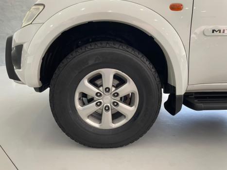 MITSUBISHI L 200 Triton 3.5 V6 HPE 4X4 FLEX CABINE DUPLA AUTOMÁTICO, Foto 7