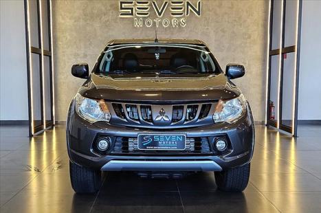MITSUBISHI L 200 Triton 2.4 16V SPORT HPE 4X4 CABINE DUPLA TURBO DIESEL AUTOMÁTICO, Foto 8