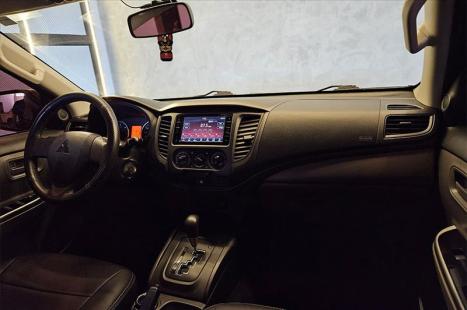 MITSUBISHI L 200 Triton 2.4 16V SPORT HPE 4X4 CABINE DUPLA TURBO DIESEL AUTOMÁTICO, Foto 15