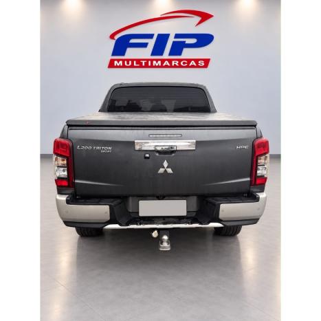 MITSUBISHI L 200 Triton 2.4 16V SPORT HPE 4X4 CABINE DUPLA TURBO DIESEL AUTOMÁTICO, Foto 2