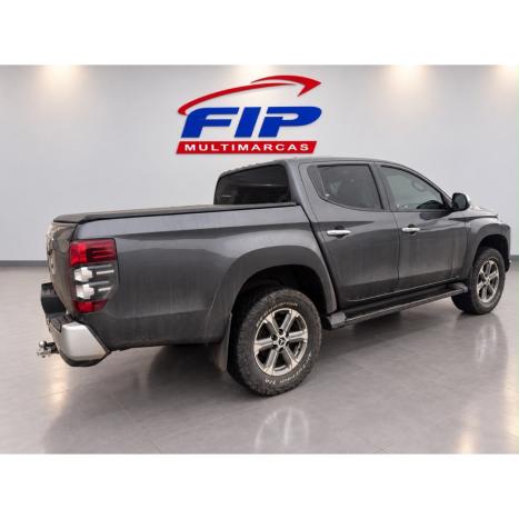 MITSUBISHI L 200 Triton 2.4 16V SPORT HPE 4X4 CABINE DUPLA TURBO DIESEL AUTOMÁTICO, Foto 3