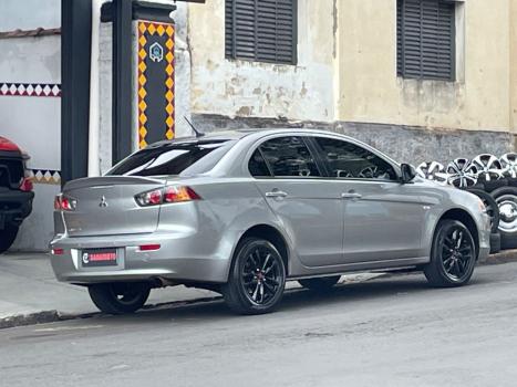 MITSUBISHI Lancer 2.0 16V 4P, Foto 2