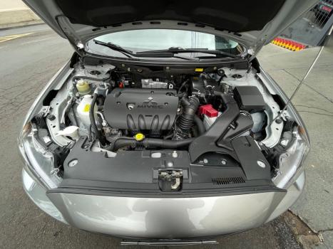 MITSUBISHI Lancer 2.0 16V 4P, Foto 23