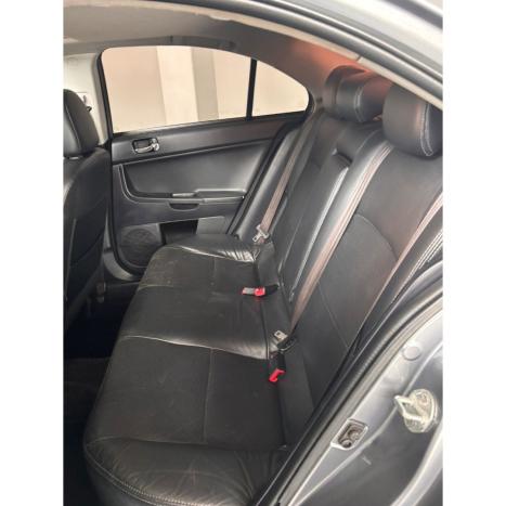 MITSUBISHI Lancer 2.0 16V 4P GT, Foto 2