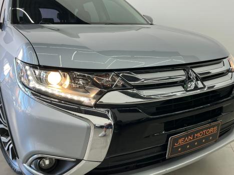 MITSUBISHI Outlander 2.0 16V 4P AUTOM�TICO, Foto 3