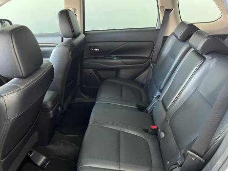 MITSUBISHI Outlander 2.0 16V 4P AUTOM�TICO, Foto 8