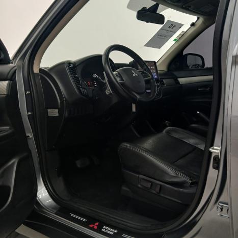 MITSUBISHI Outlander 2.0 16V 4P AUTOM�TICO, Foto 4
