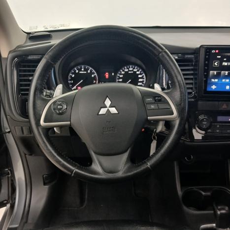 MITSUBISHI Outlander 2.0 16V 4P AUTOM�TICO, Foto 5