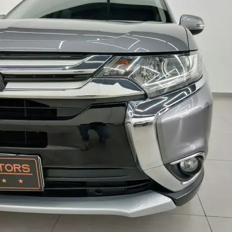 MITSUBISHI Outlander 2.0 16V 4P AUTOMÁTICO, Foto 3