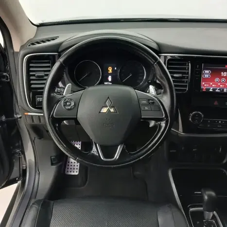 MITSUBISHI Outlander 2.0 16V 4P AUTOMÁTICO, Foto 6