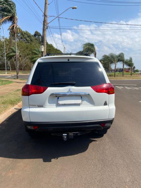 MITSUBISHI Pajero Dakar 3.2 16V 4P HPE S 4X4 TURBO DIESEL INTECOOLER 7 LUGARES AUTOM�TICO, Foto 6