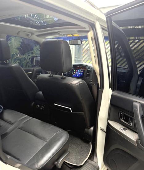 MITSUBISHI Pajero Full 3.2 16V 4P HPE 4X4 TURBO DIESEL AUTOM�TICO, Foto 7