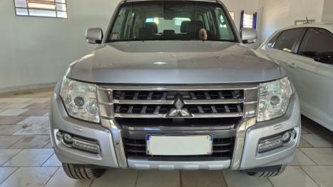 MITSUBISHI Pajero Full 3.2 16V HPE 4X4 TURBO DIESEL INTERCOOLER AUTOM�TICO, Foto 5