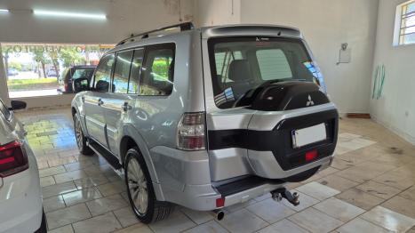 MITSUBISHI Pajero Full 3.2 16V HPE 4X4 TURBO DIESEL INTERCOOLER AUTOM�TICO, Foto 3