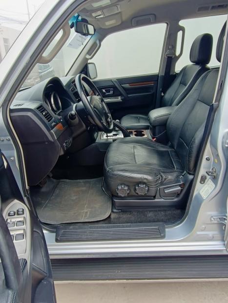 MITSUBISHI Pajero Full 3.2 16V 4P GLS 4X4 TURBO DIESEL INTERCOOLER AUTOM�TICO, Foto 9