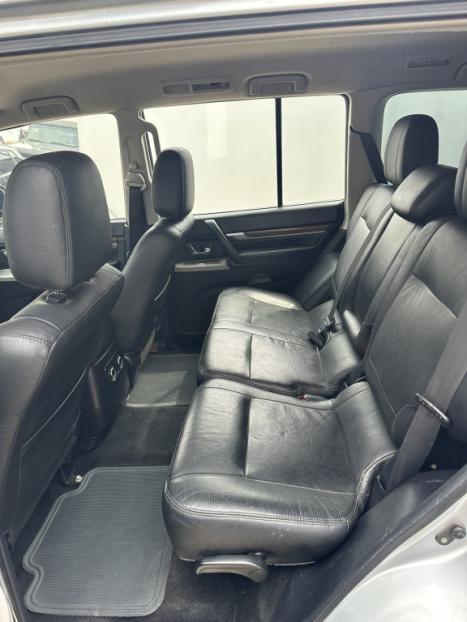 MITSUBISHI Pajero Full 3.2 16V 4P GLS 4X4 TURBO DIESEL INTERCOOLER AUTOMÁTICO, Foto 8