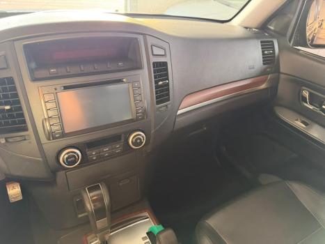 MITSUBISHI Pajero Full 3.8 V6 24V 4P HPE 4X4 AUTOMÁTICO, Foto 10