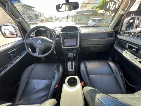 MITSUBISHI Pajero TR4 2.0 16V 4P 4X4 FLEX AUTOMÁTICO, Foto 6 MITSUBISHI Pajero TR4 2.0 16V 4P 4X4 FLEX AUTOMÁTICO, Foto 6