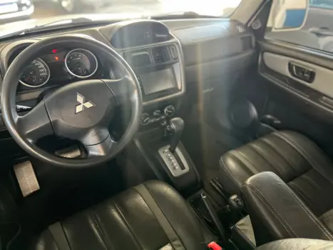 MITSUBISHI Pajero TR4 2.0 16V 4P 4X4 FLEX AUTOMTICO, Foto 9